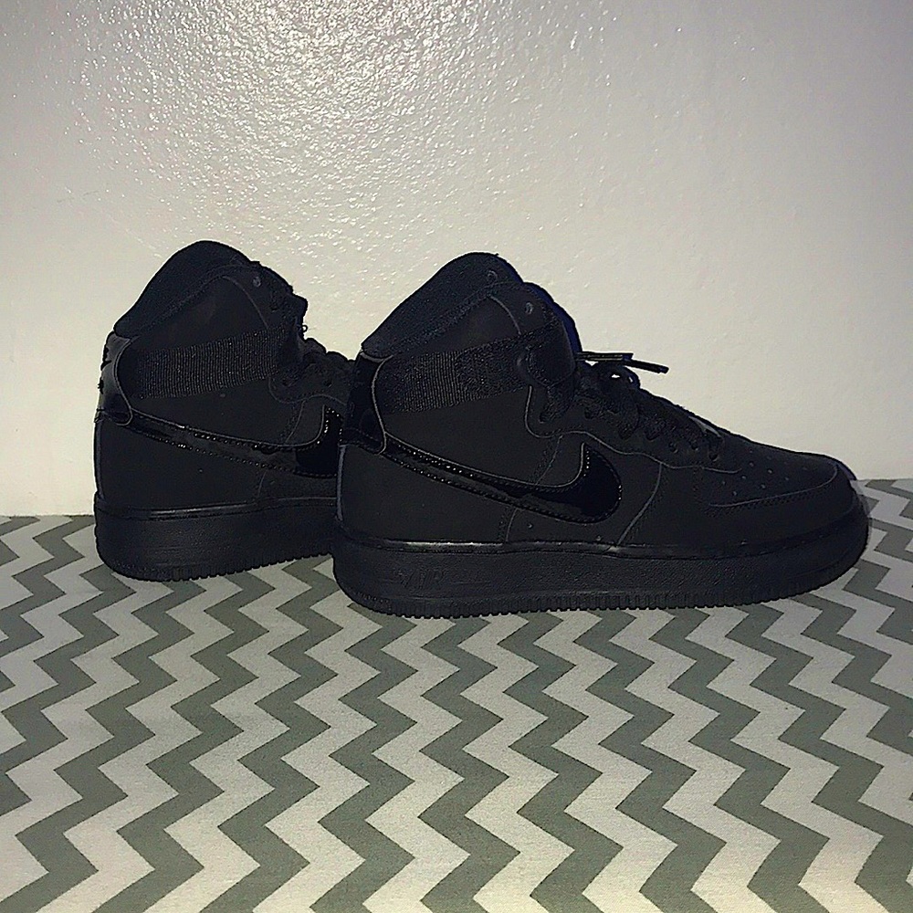Nike Air Force 1